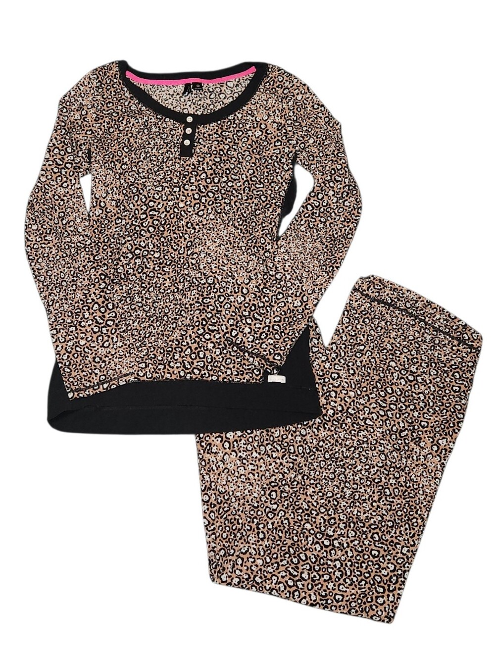 Kensie Leopard Pajama Pant and Shirt Set Long Sleeved Size M Women's Cheetah
